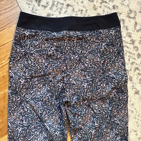 ATHLETA Trekkie North Jogger | size 12 | abstract soft tones - Picture 5 of 15